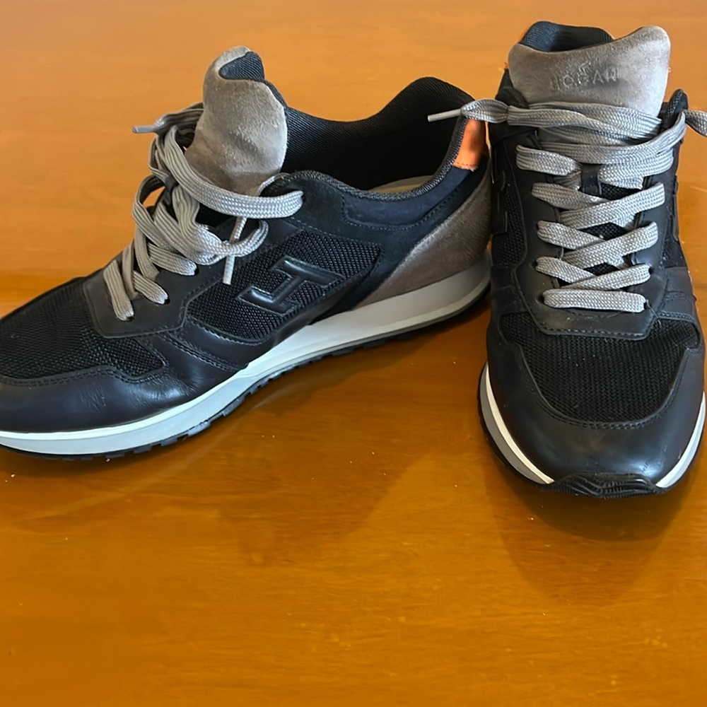 Men’s Hogan